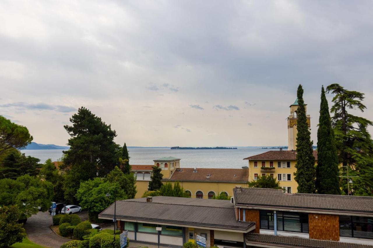 Gardone Palace Hotel Gardone Riviera Exterior foto
